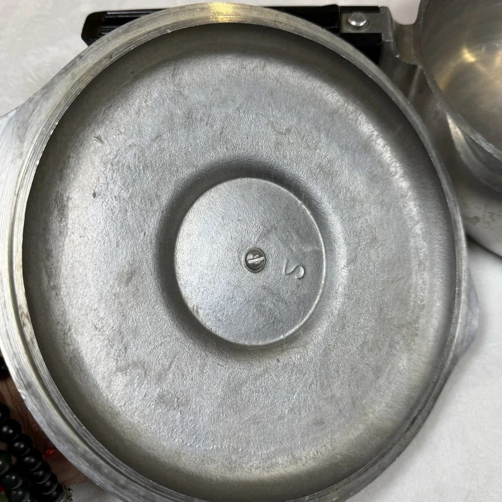 Vintage Magnalite GHC 2 QT Aluminum Saucepan Pot w Lid Double Spouts USA Made